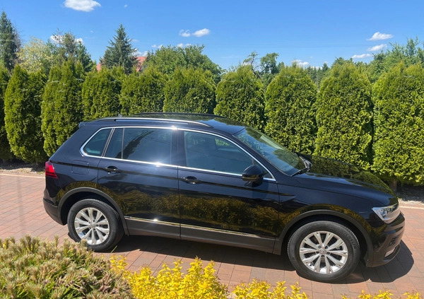 Volkswagen Tiguan cena 82500 przebieg: 152734, rok produkcji 2017 z Jastrzębie-Zdrój małe 704